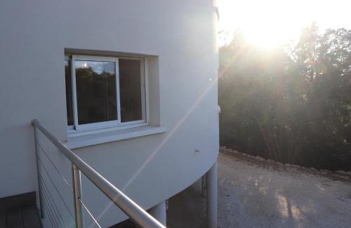 Vailhauques Apartment | Appartement 50 m2 avec parking gratuit sur place