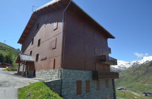 Les Menuires Apartment | Appartement 8-10 pers, balcons, proche commerces, pied des pistes - Reberty 1850, Les Ménuires - FR-1-452-92