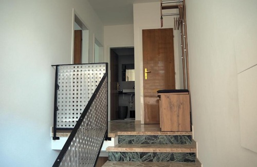 Karl Apartment | Appartement am Bauernhof "Archehof im Rabnitztal"