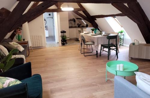 Mitry-Mory Apartment | Appartement atypique