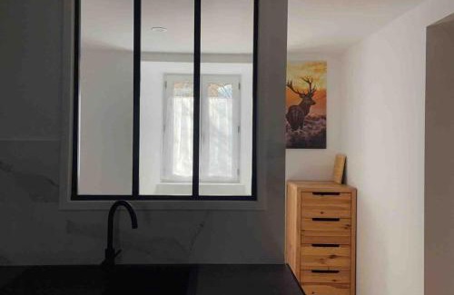Bourg-Madame Apartment | Appartement avec chambre ouverte