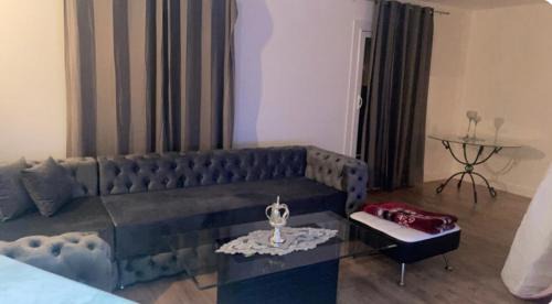 Meudon-la-Foret Apartment | Appartement avec jacuzzi
