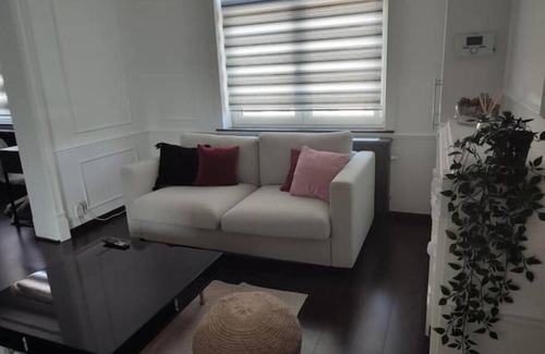 Vilvoorde Apartment | Appartement Chaleureux, Idéal Pour un Voyage D'affaires ou un Couple