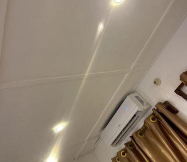 Ouidah Apartment | Appartement climatisé 3 pièces avec Wifi à Ouidah