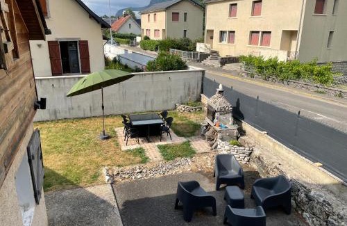 Laruns Apartment | Appartement Cocoon avec jardin et vue montagne