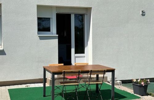 Hellimer Apartment | Appartement complet 2 chambres