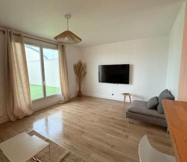 Cergy Apartment | Appartement Cosy Cergy Le Haut Gare