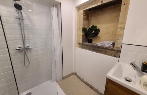 Epinal Apartment | Appartement cosy en centre-ville d'Épinal pour 2 personnes - FR-1-589-835