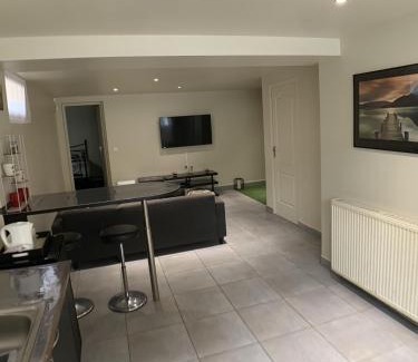 Goussainville Apartment | Appartement cosy proche Roissy CDG Astérix DisneyLand Paris
