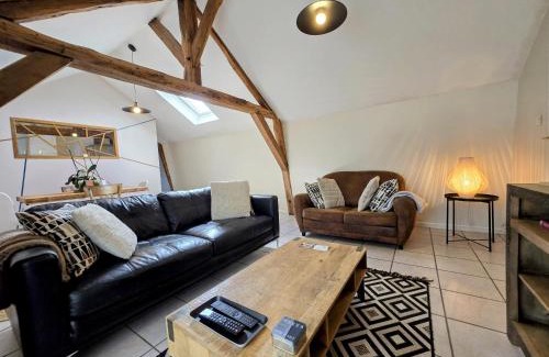 Auxerre Apartment | Appartement Cozy - Dernier Étage - Parking Auxerre