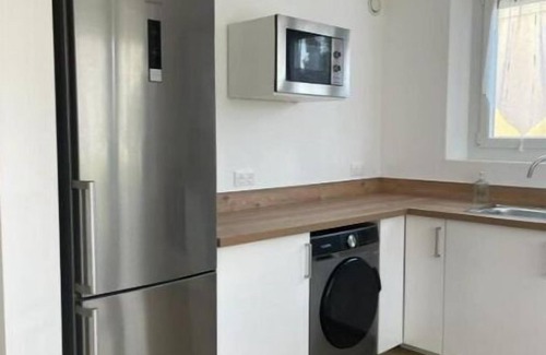 Pontault-Combault Apartment | Appartement Douillet à 25 Minutes de Paris - F3