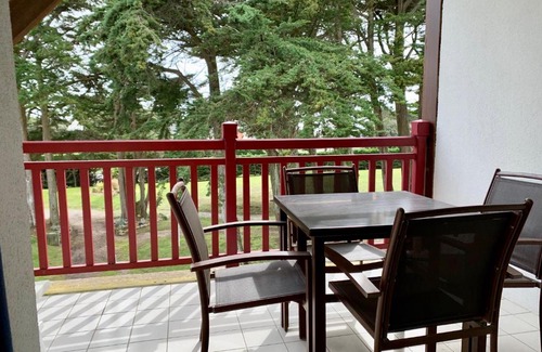 Le Pouliguen Apartment | Appartement dans résidence de standing avec terrasse et vue mer