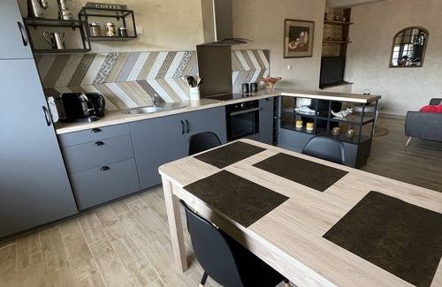 Salavre Apartment | Appartement de 68 m2 Dans Petit Village Tranquille, Idéal Pour Ballade et Vélo