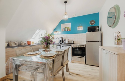 Baguer-Pican Apartment | 'Appartement Du Bonheur' in a Private Home with Shared Terrace and Wi-Fi