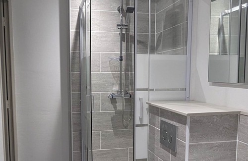 Nantua Apartment | Appartement du lac - 4 Personnes