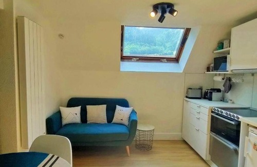 Cauterets Apartment | Appartement duplex 4 pers à 50m des télécabines, parking privatif - FR-1-234-307
