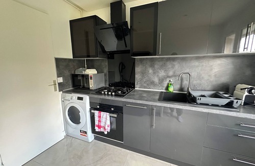 Haut Montmorency Apartment | Appartement en Lisière de Forêt de Montmorency. Animaux de Compagnie Acceptés !