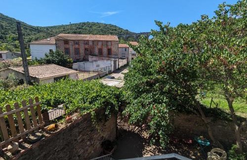 La Tour-Sur-Orb Apartment | Appartement Entier