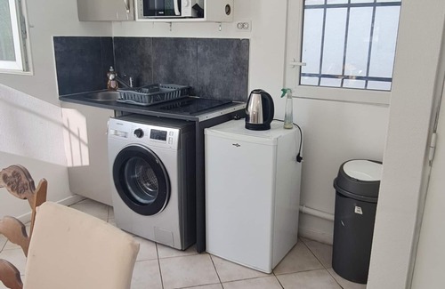 Le Blanc-Mesnil Apartment | Appartement Familial Situé Proche de Tous Commerce et CDG et Bourget