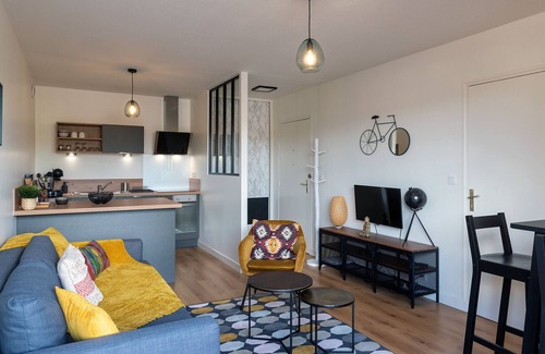 Brive-la-Gaillarde Apartment | ★ Appartement Lumineux ★ Garage ★ Terrasse
