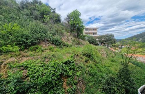La Celle-sous-Gouzon Apartment | Appartement entre mer et montagne