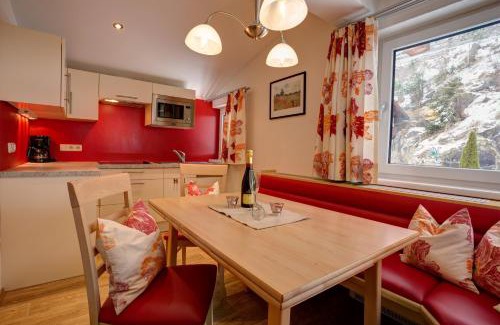 Pettneu am Arlberg Apartment | Appartement Habicher