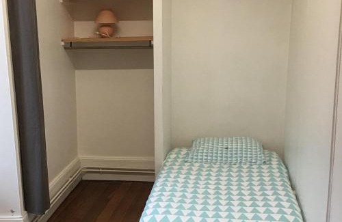 Toul Apartment | Appartement historique avec 4 chambres, parking, à proximité des attractions à Toul - FR-1-584-114