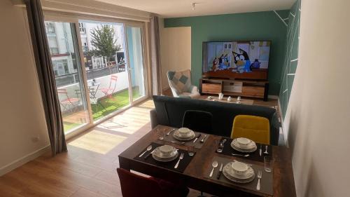 Saint-Nazaire Apartment | Appartement Hyper-Centre 3 Chambres 3 Salles de Bain Parking