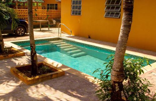 Grote Berg Apartment | Appartement Kas di solo