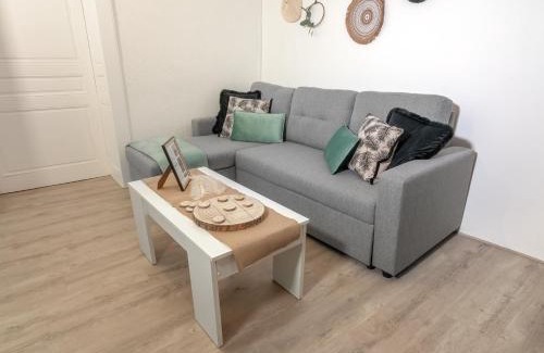 Montmorot Apartment | Appartement - L'ESCALE DE MONTMOROT - CALME & SÉRÉNITÉ