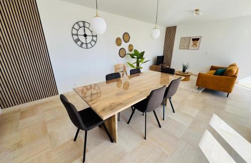Montlucon Apartment | Appartement lumineux avec jardin