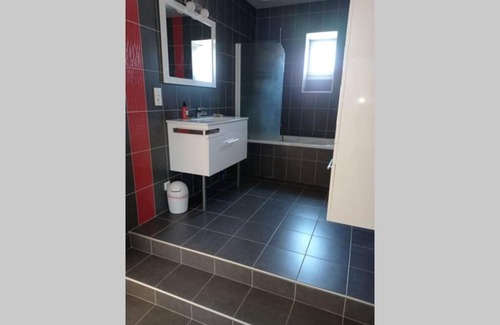 Brive-la-Gaillarde Apartment | Appartement moderne et lumineux