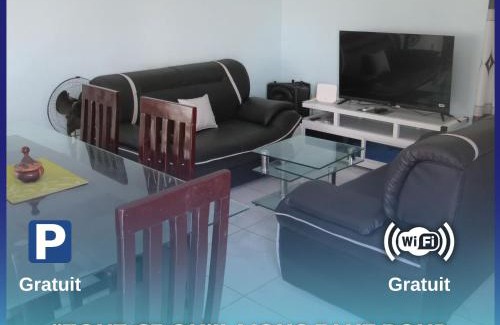 Lome Apartment | Appartement moderne avec balcon