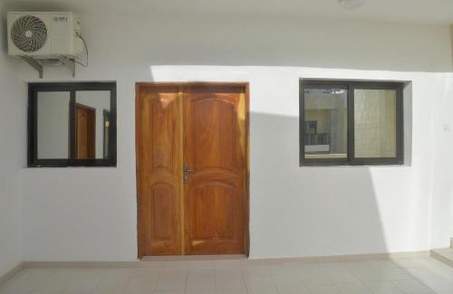 Ouakam Apartment | Appartement Moderne, Climatisé, 2 chambres à Ouakam - Dakar, près du Monument de la Renaissance