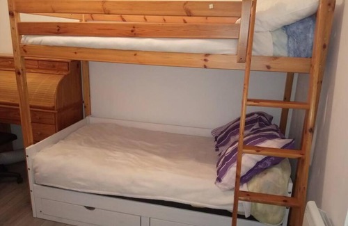Saint-Ambroix Apartment | appartement Netflix parking gratuit climatisation