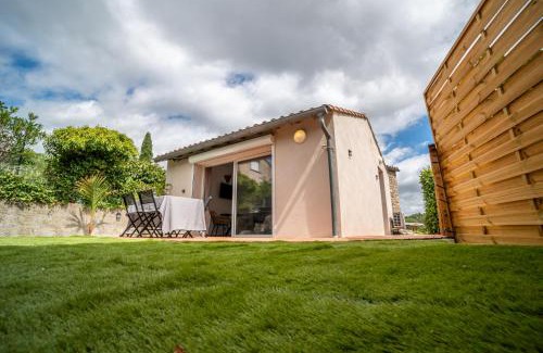 Le Poujol-sur-Orb Apartment | Appartement Neuf Climatisé Terrasse Voie Verte Centre Thermal
