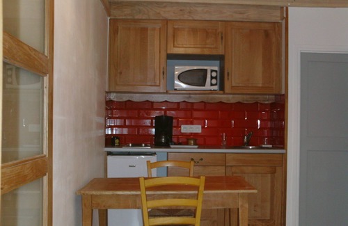 Courpiere House | Appartement Original Dans Maison 19ème Siècle