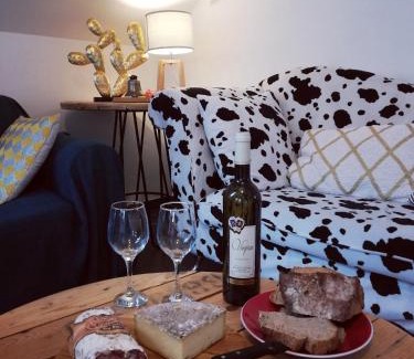 Doussard Apartment | Appartement pieds dans l'eau