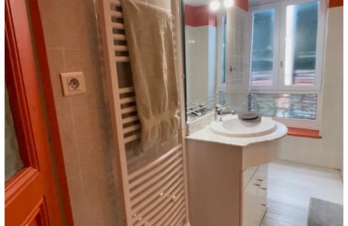 Massiac Apartment | Appartement porte du cantal