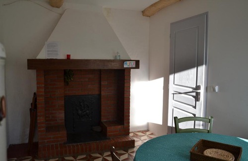 Lodeve Apartment | Appartement provencal, idéal famille ou amis