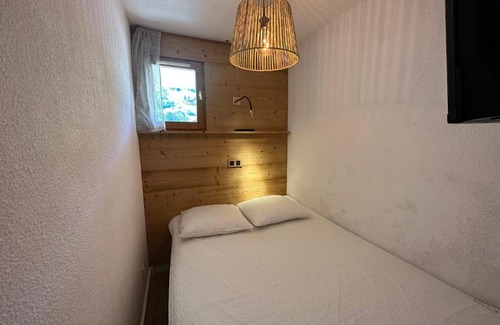 Areches Apartment | Appartement rénové plein centre, 4 personnes, 1 chambre, 1 coin montagne - VLI37