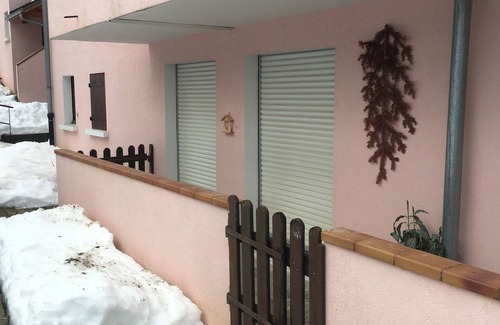 Hirmentaz Apartment | Appartement rez de Jardin Au Calme