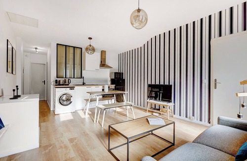 19th Arrondissement Apartment | Appartement Rue des ardennes