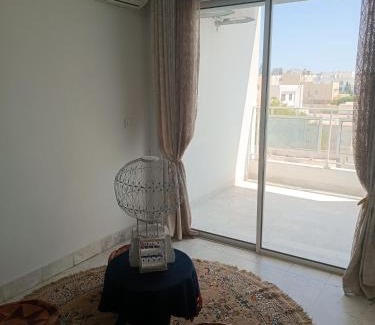 Sqanes Apartment | appartement S+2, proche plage