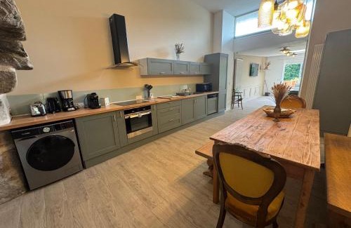 Plouneventer Apartment | Appartement, terrasse de plain-pied