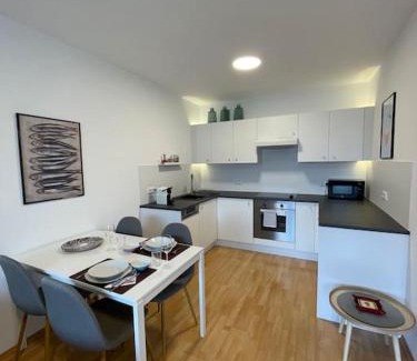 Altmuenster Apartment | Appartement Traunsee