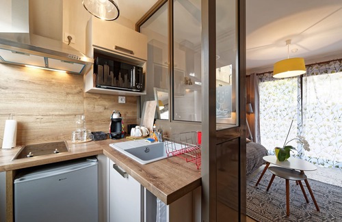 Autun Apartment | Appartements Pied à Terre, haut standing avec cuisine équipée et terrasse/Groupe HRM