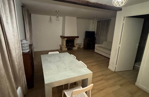 Villiers-le-Bel House | Appartio - Large house near PARIS