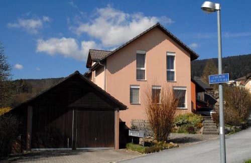 Auvernier Apartment | Appartment Aux Lilas