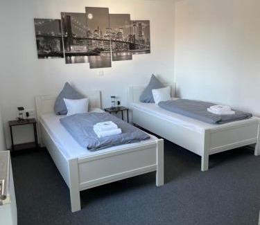 Ruhen Apartment | Appartment am Rosenplatz,24 Stunden Check in, Küche, kostenfreie Parkplätze